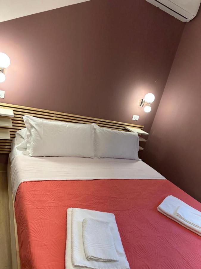וילה סן ג'ובאני B&B Elegance מראה חיצוני תמונה